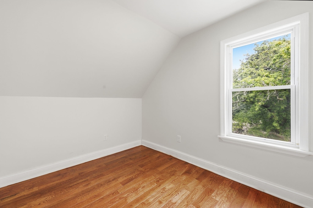 222 Hamilton St Property Photo 18