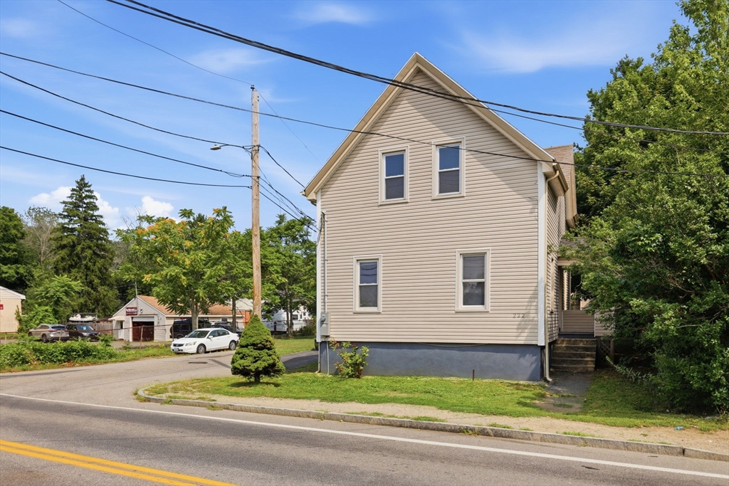 222 Hamilton St Property Photo 36