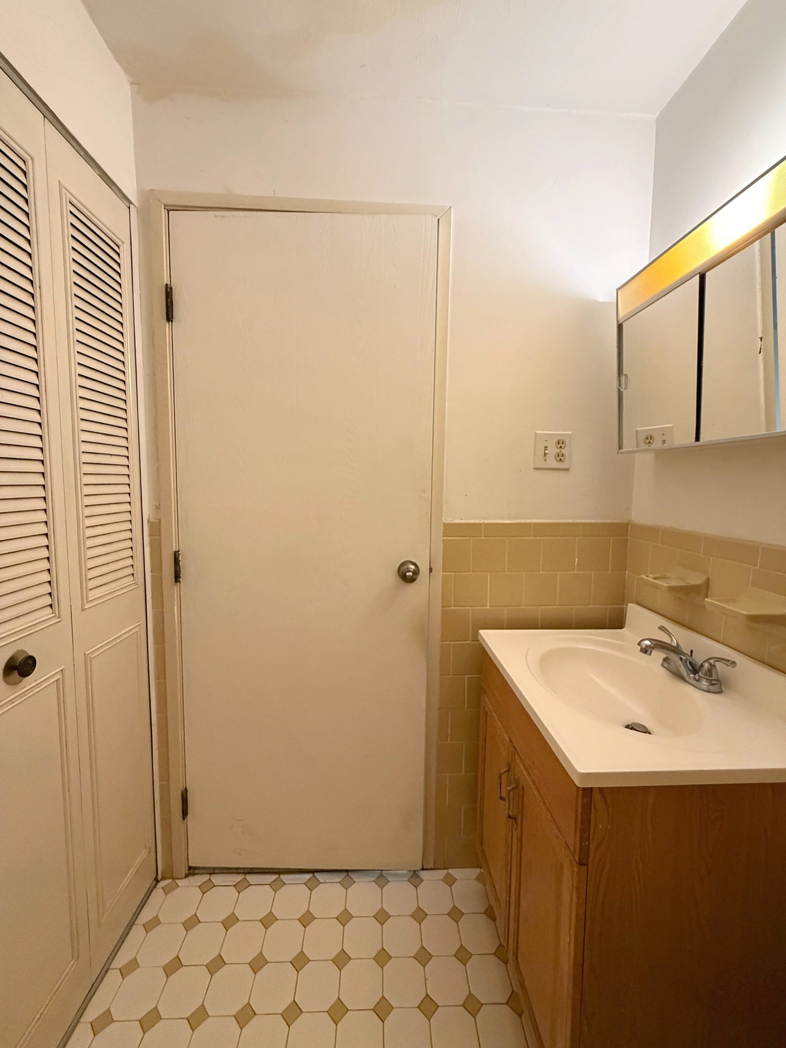 115 W Squantum St # 616 Property Photo 27