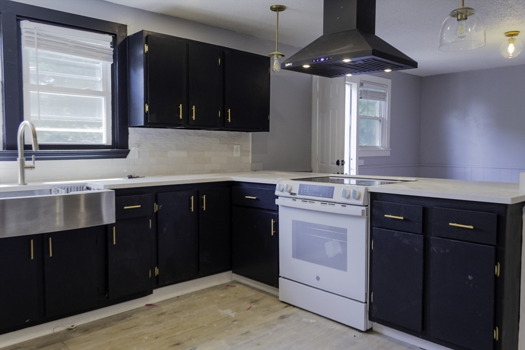 39 Hope # 3 Property Photo 1
