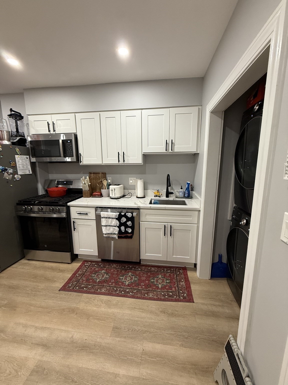 44 Saxton St # 3 Property Photo 1