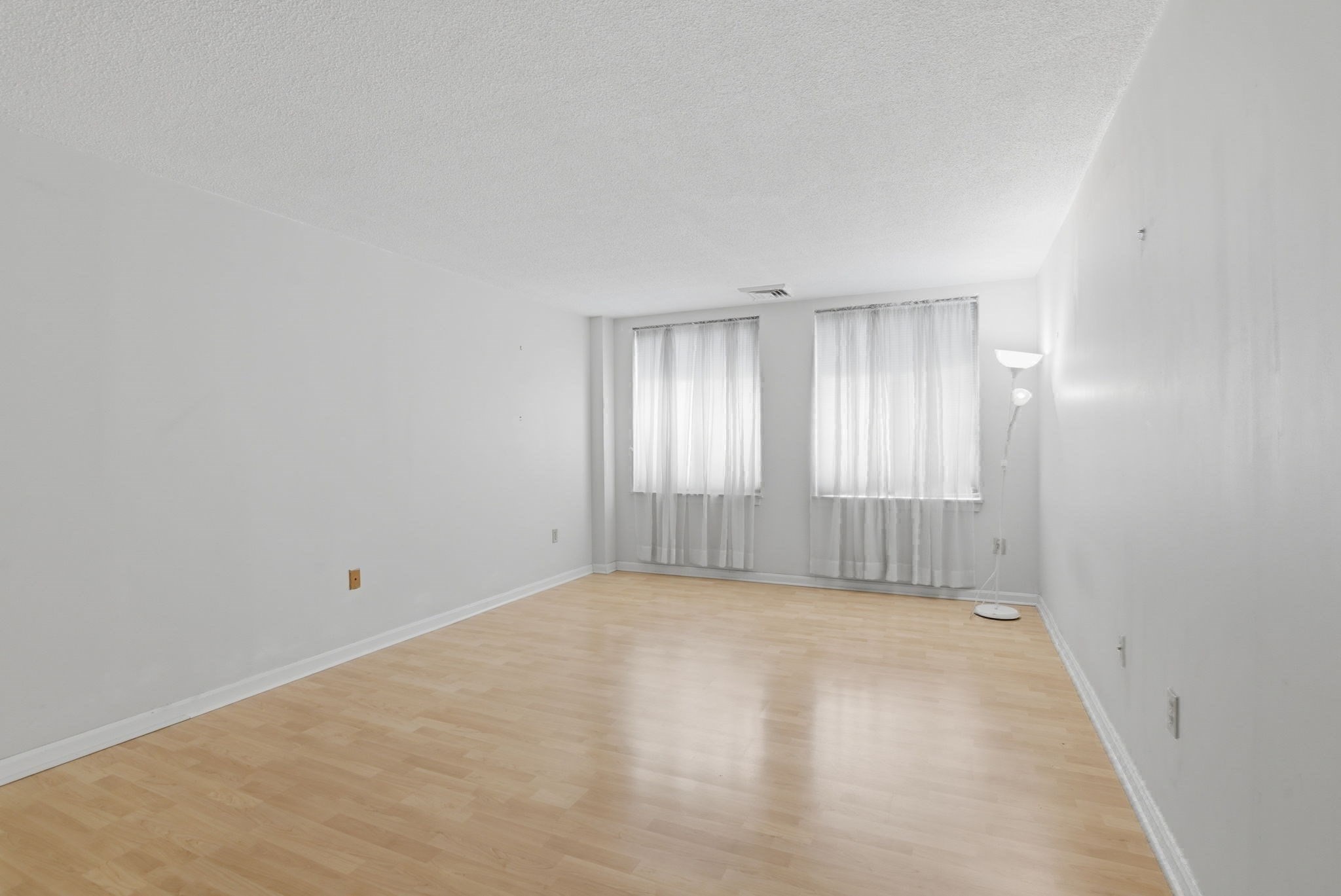 59-65 Valley Street # 4b Property Photo 19