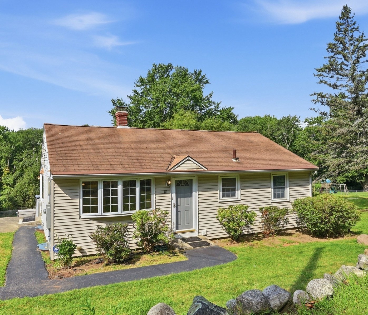 111 Nashua Rd