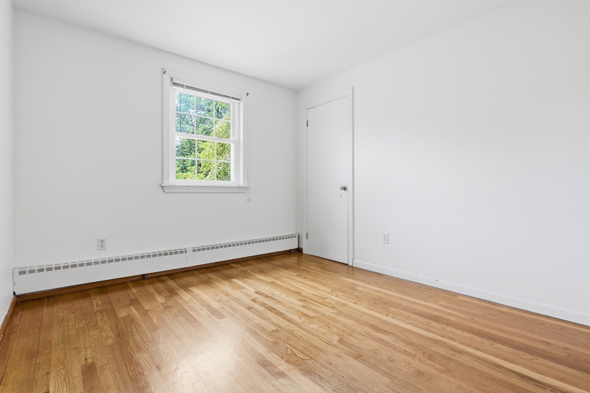 111 Nashua Rd Property Photo 20