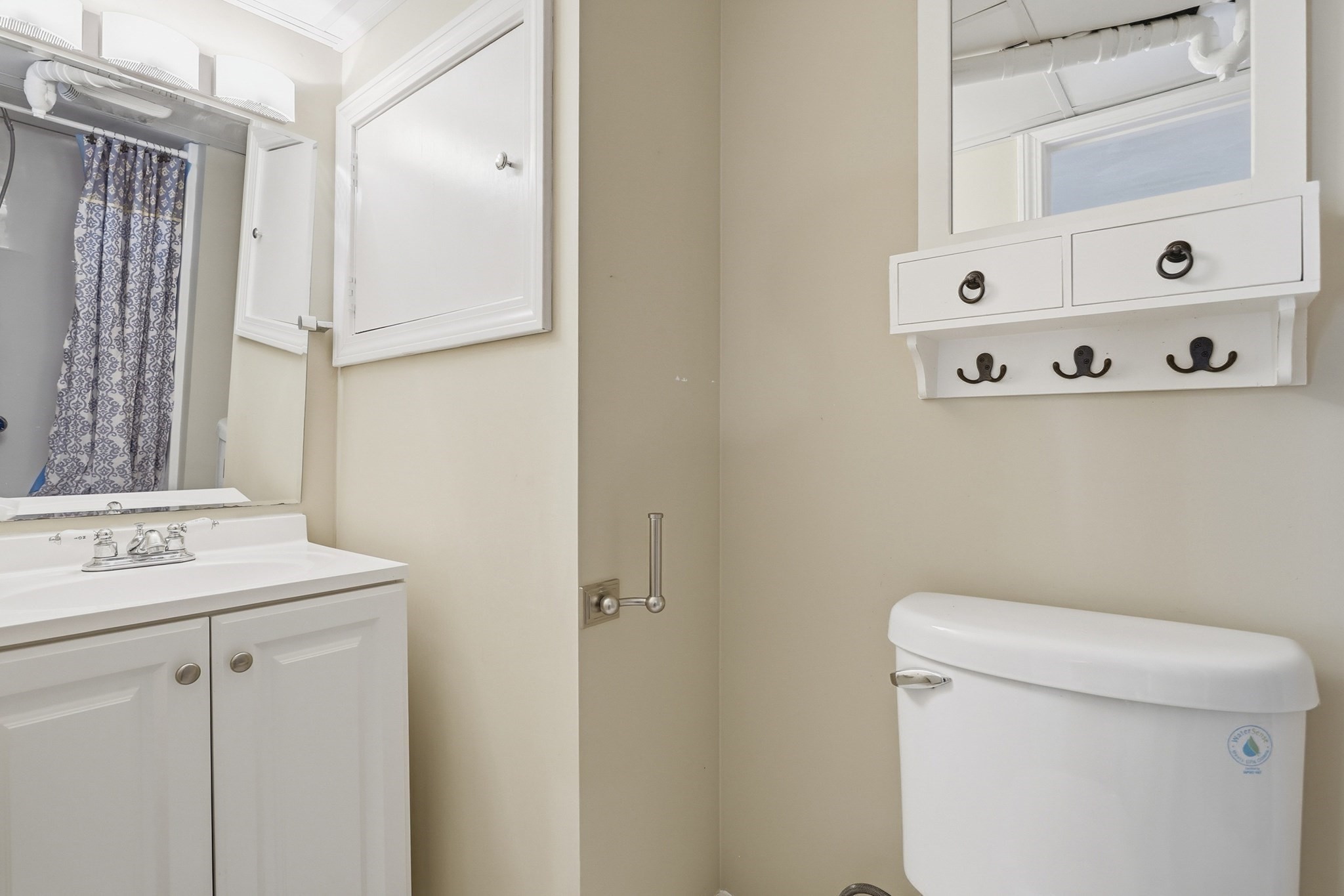 111 Nashua Rd Property Photo 30