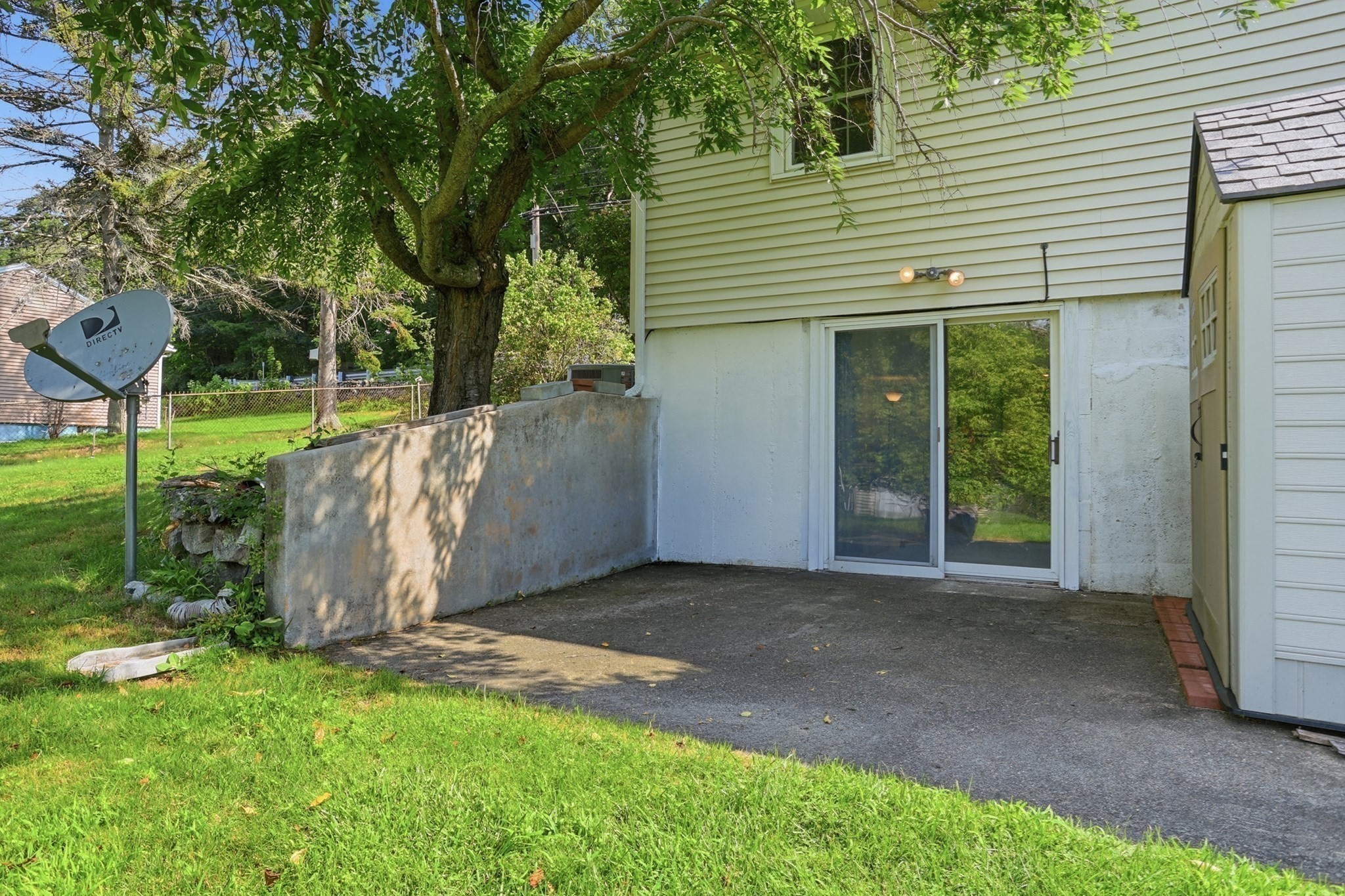 111 Nashua Rd Property Photo 32