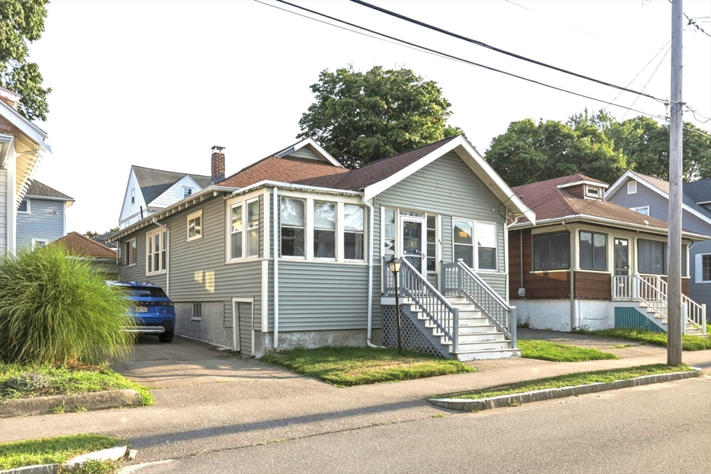 87 Edwin St Property Photo 1
