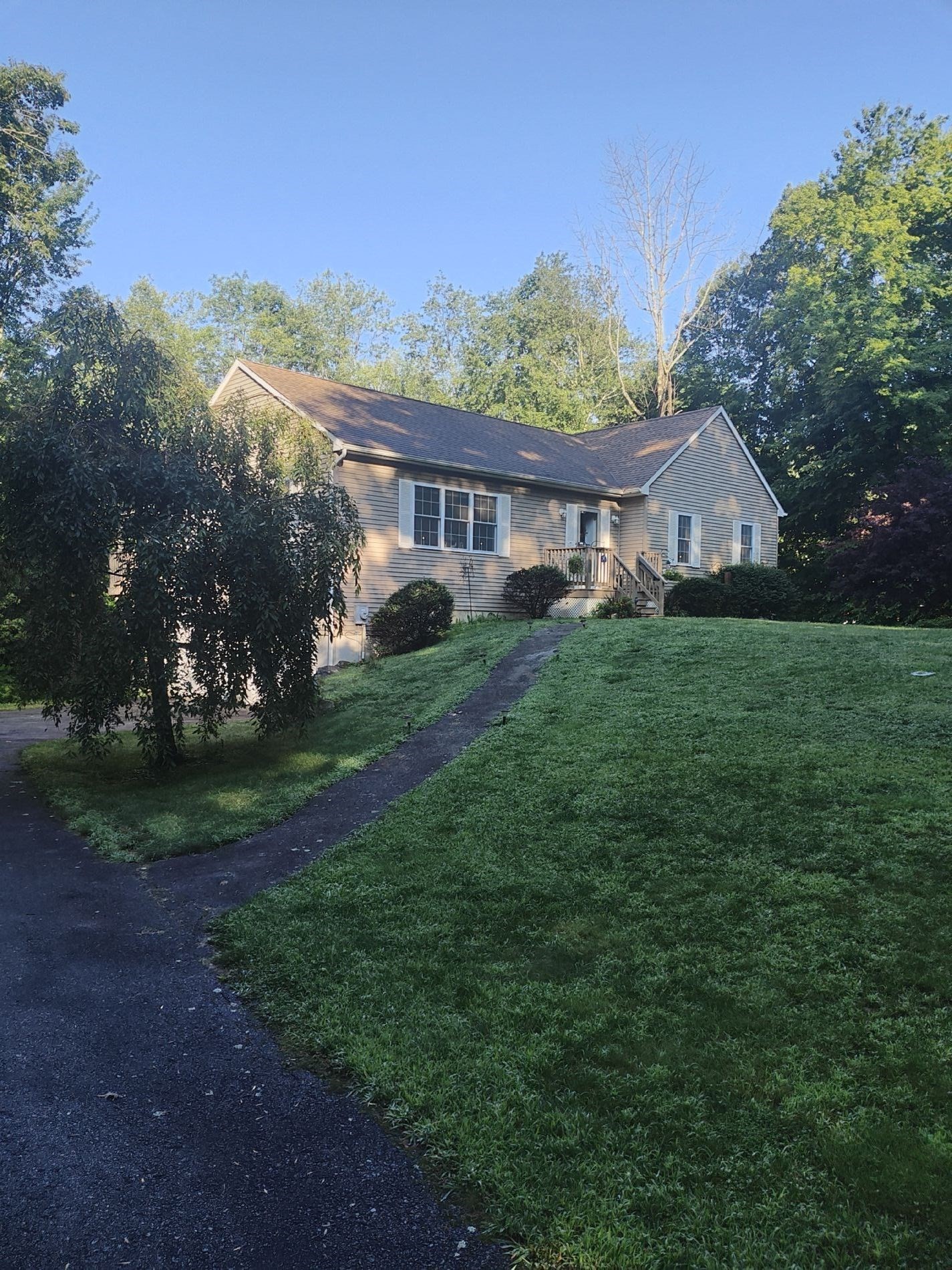 299 River St Property Photo 1