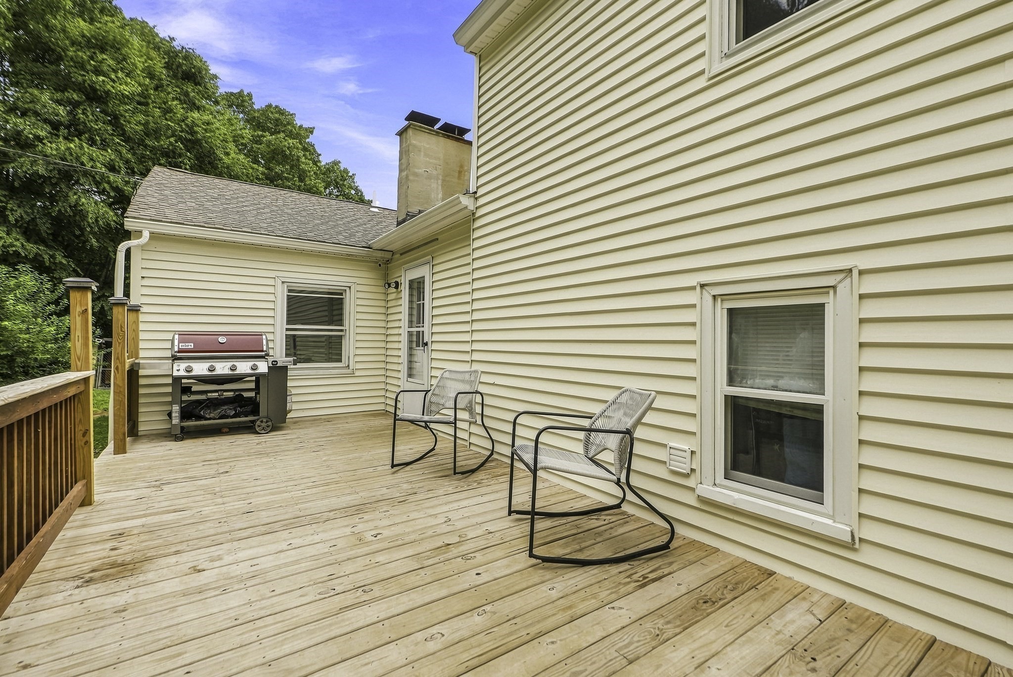 188 Maple St Property Photo 32