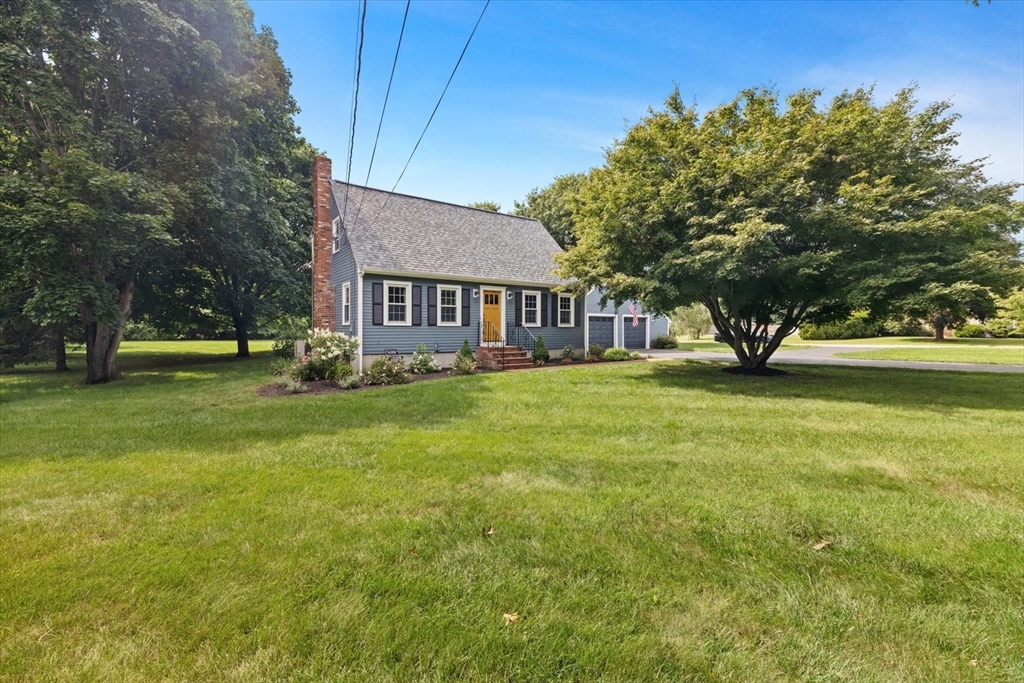 13 Bayview Ave Property Photo 1