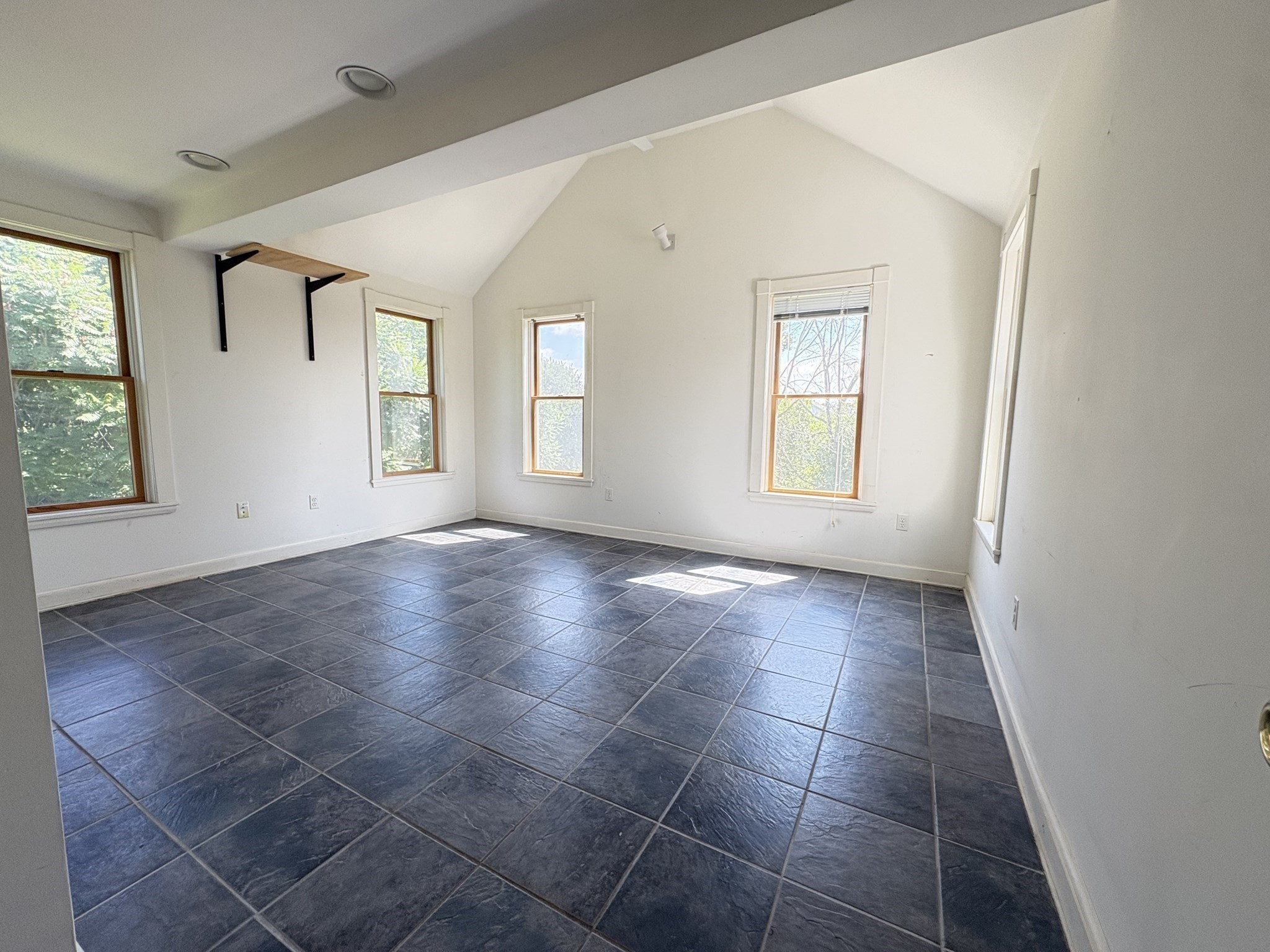 497 Main Street Property Photo 15