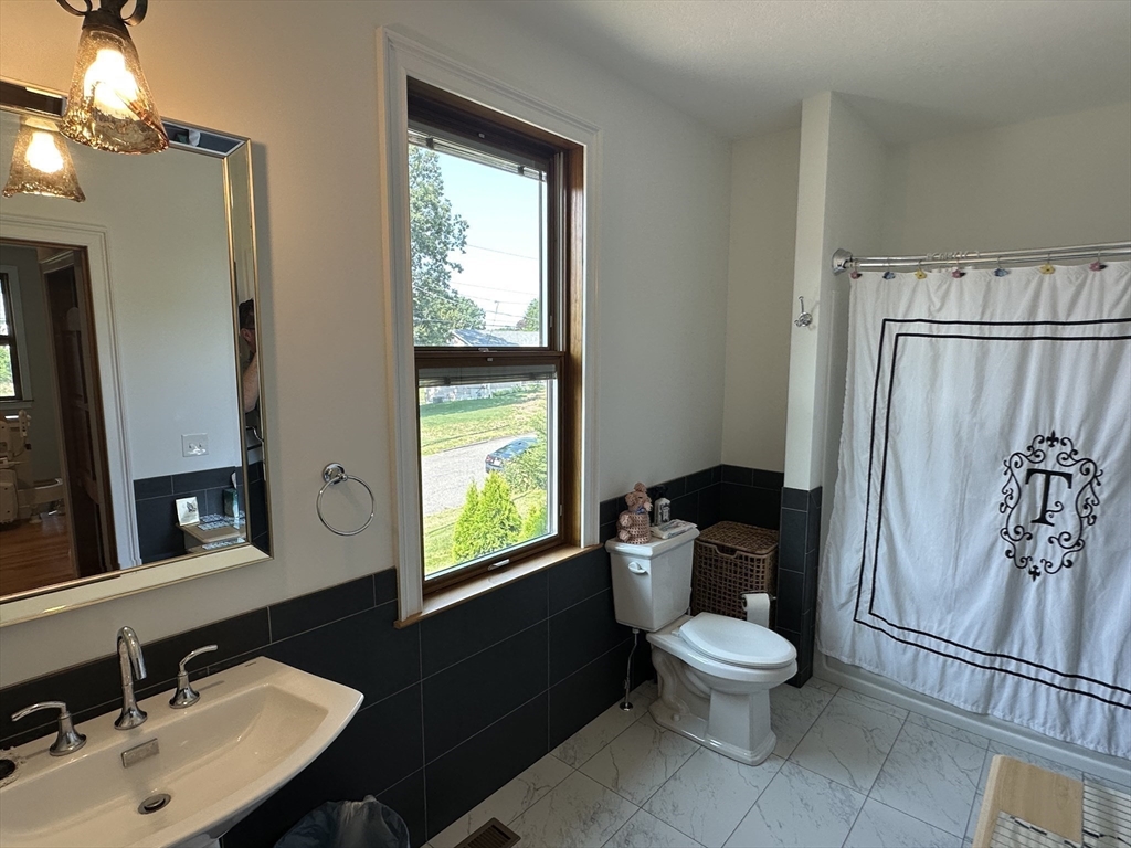139 Blanchard St Property Photo 32