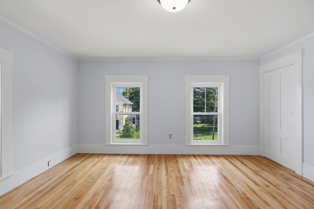 142 Pleasant St Property Photo 20