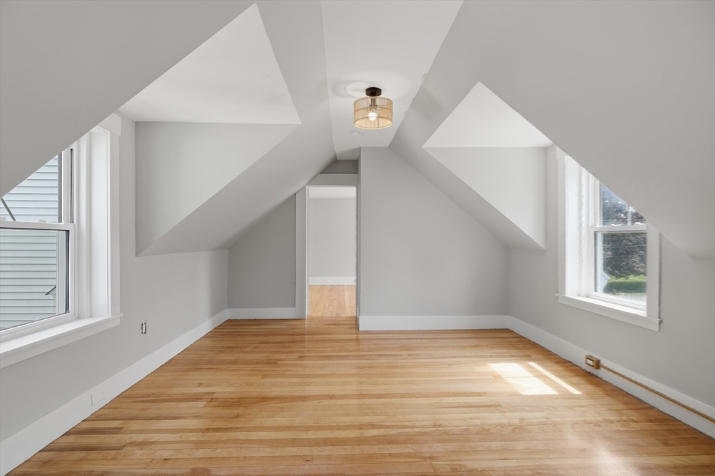 142 Pleasant St Property Photo 29
