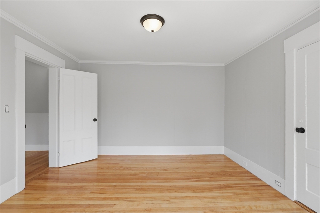 142 Pleasant St Property Photo 30