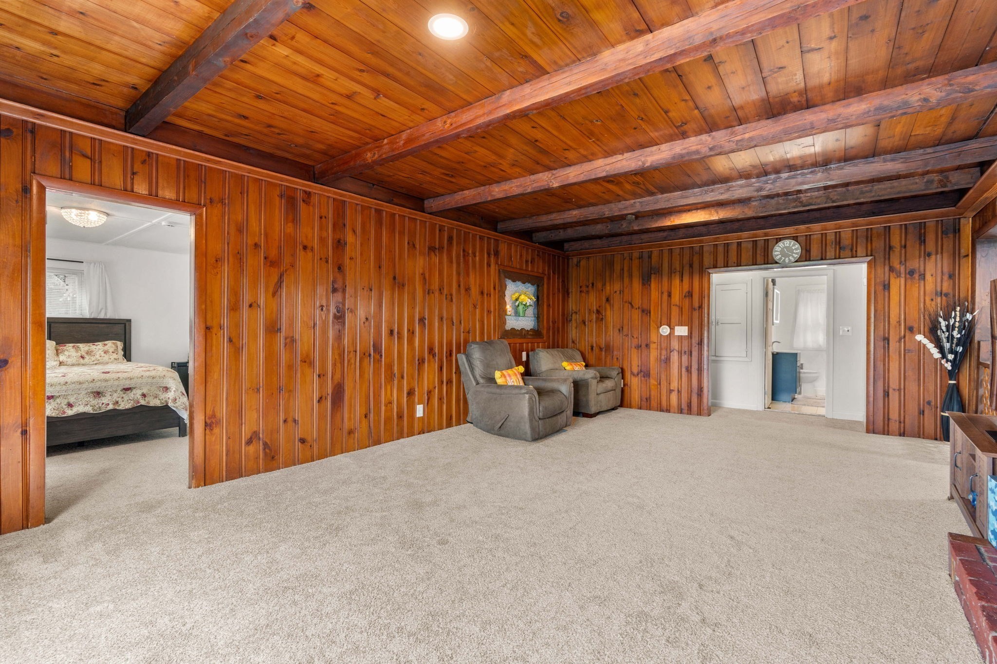 721 River St Property Photo 3