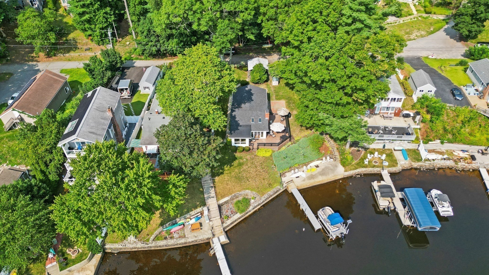 15 Hilltop Acres Drive Property Photo 4