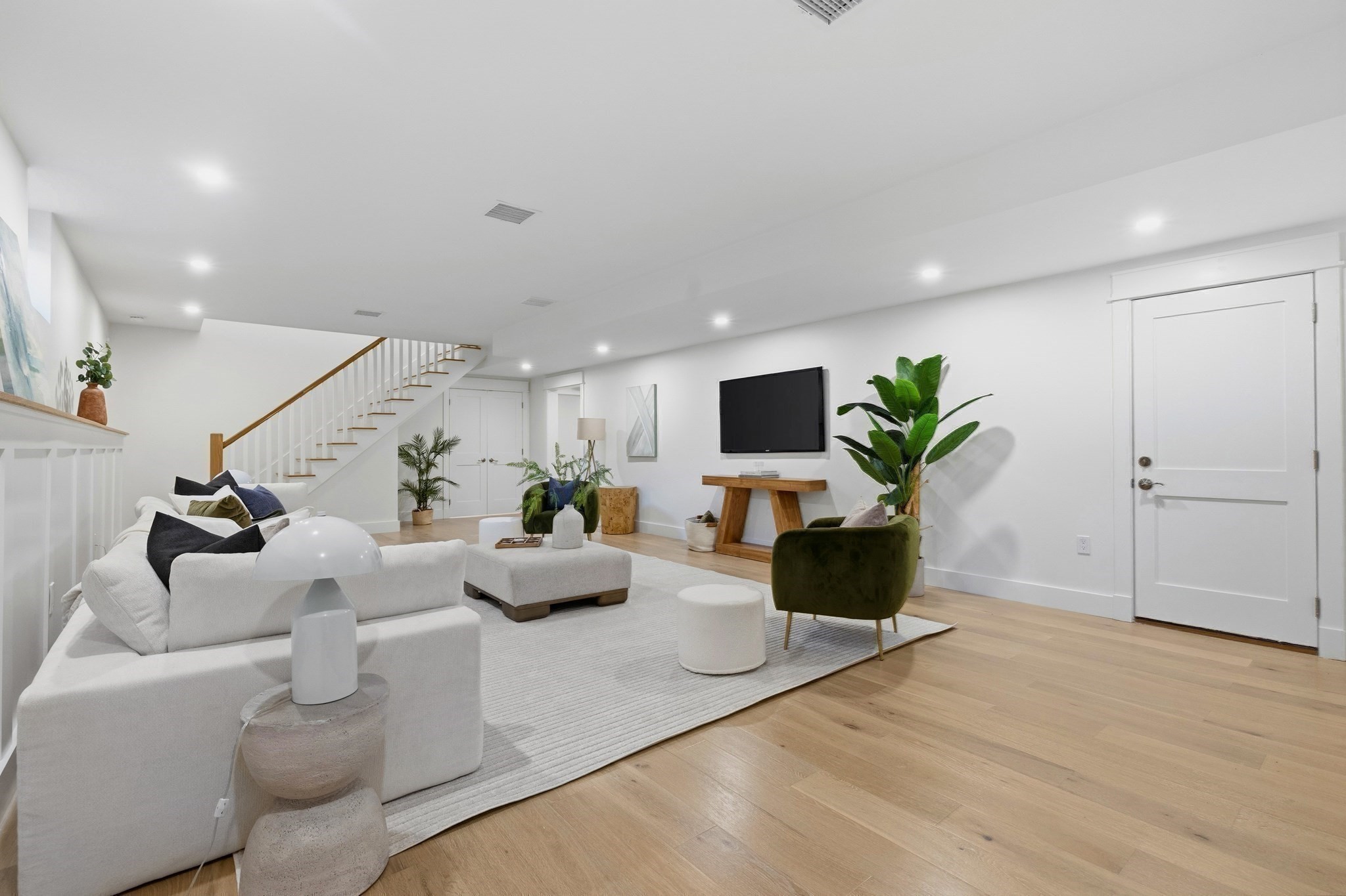 2 Atherton Rd Property Photo 36