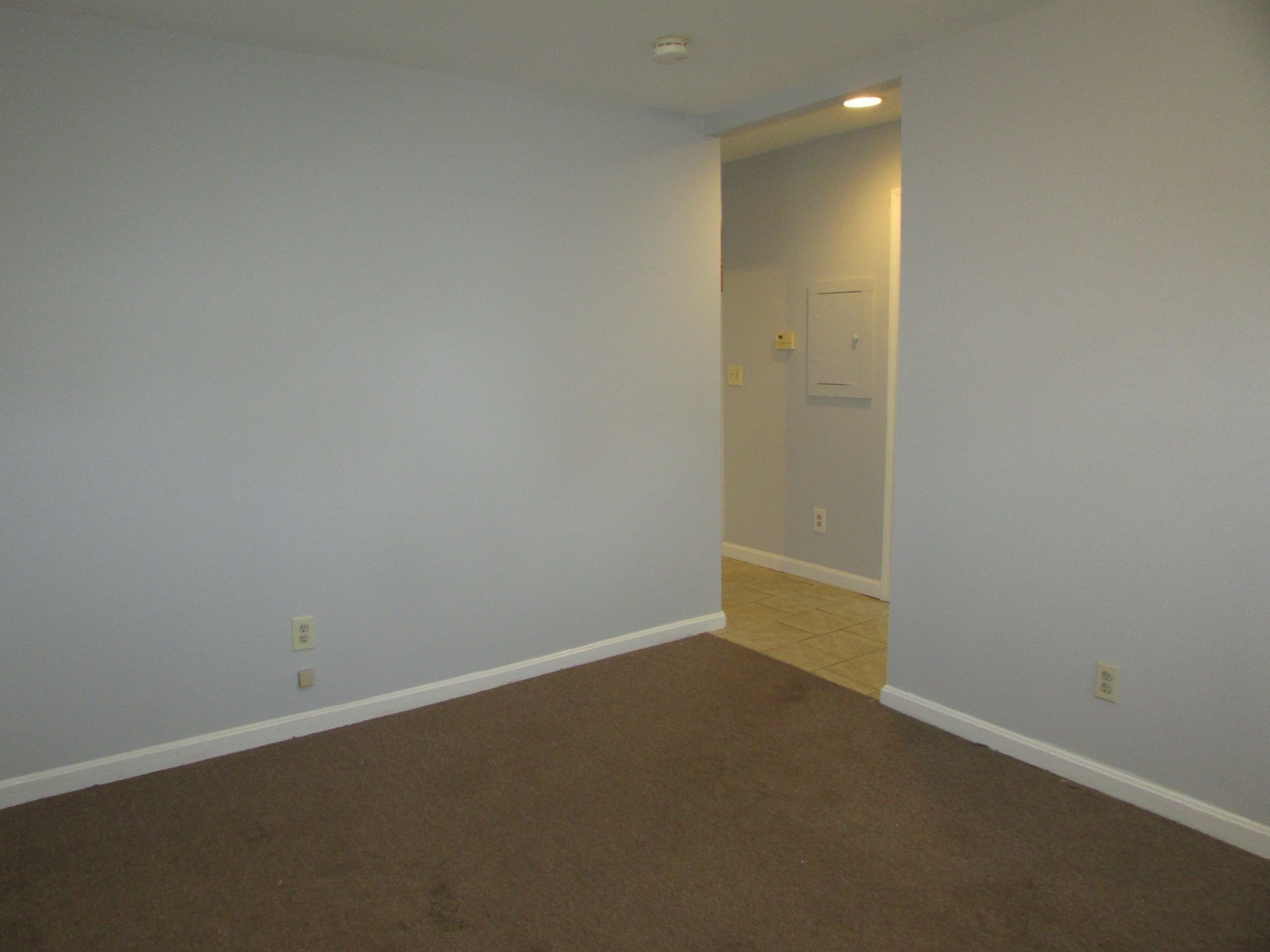 20 Meadow St # 1 Property Photo 6