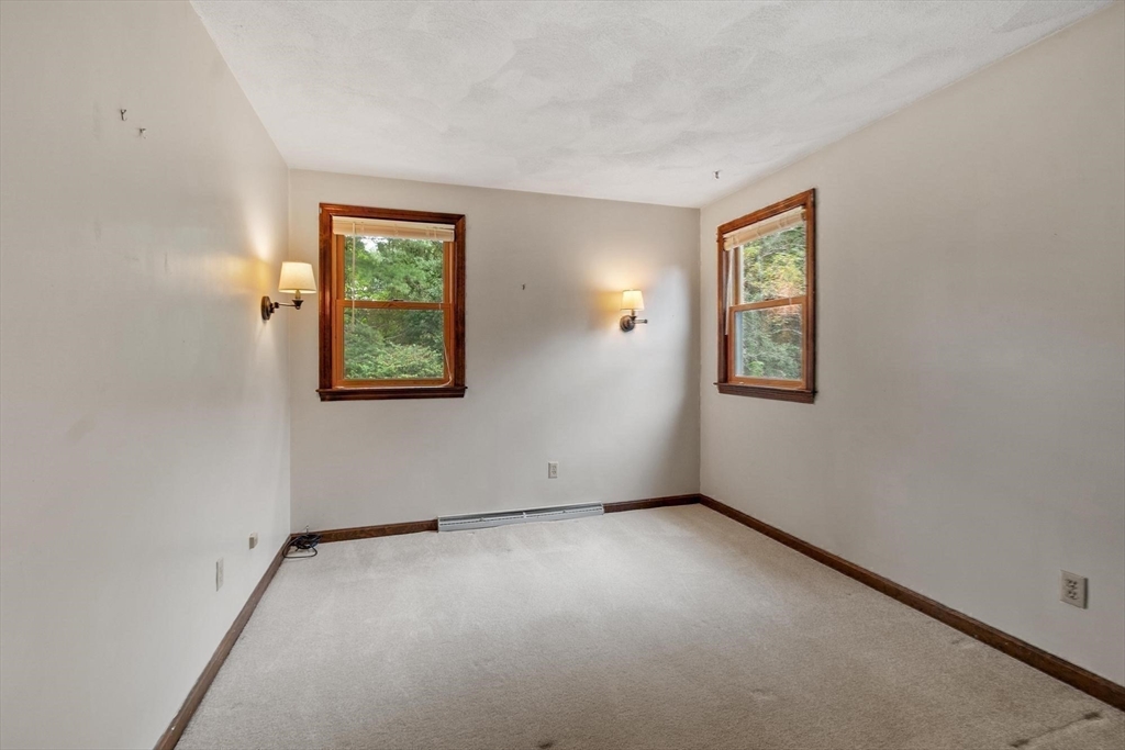26 Searle Property Photo 22