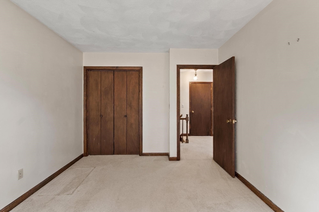 26 Searle Property Photo 23