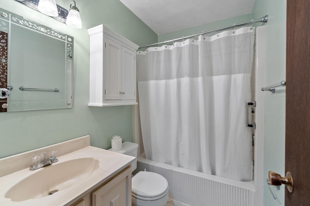 26 Searle Property Photo 26