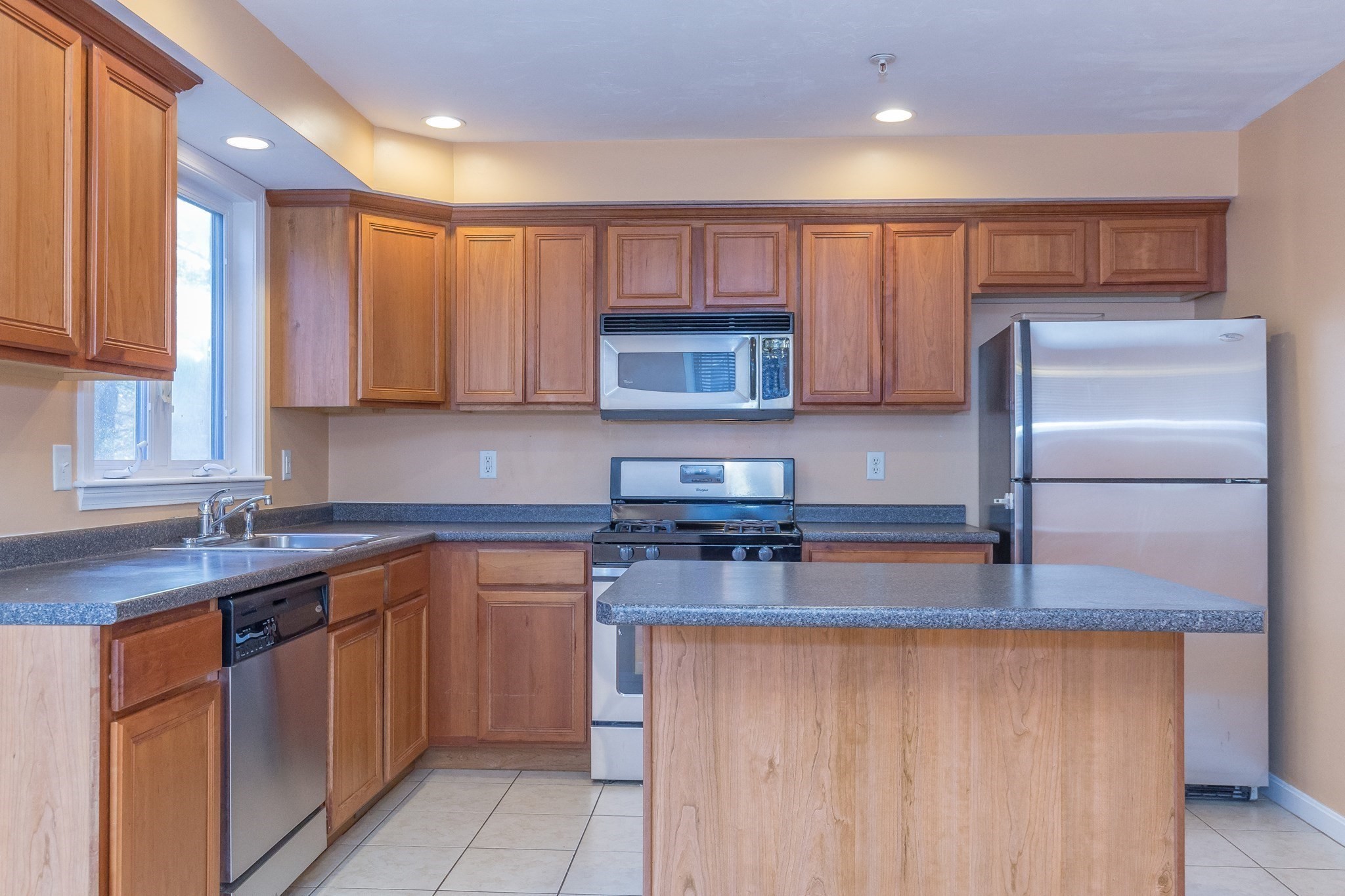 100 Nutting Road # D1 Property Photo 2