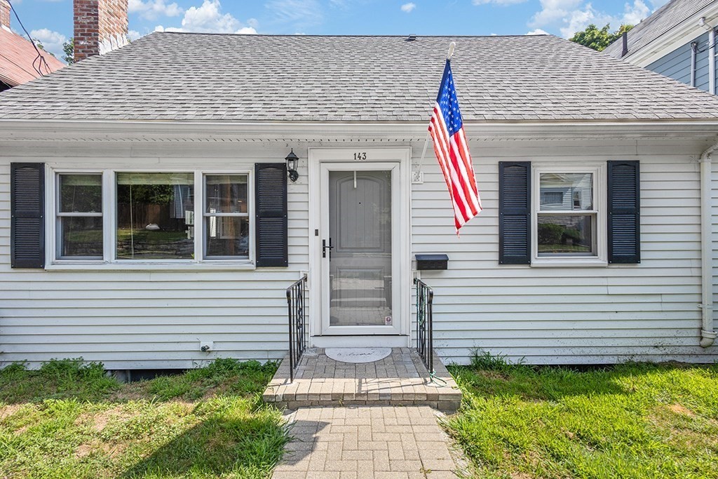 143 Perham St Property Photo 1