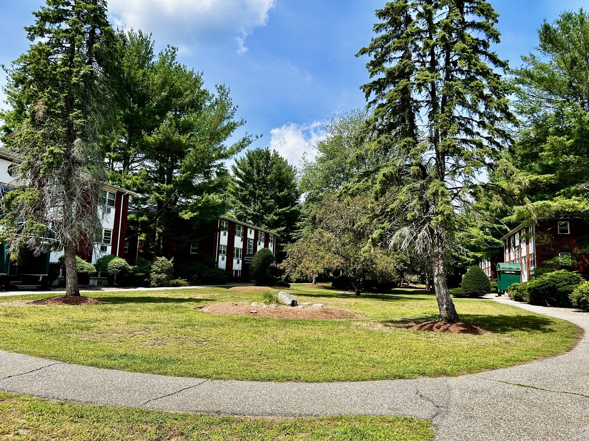 B2 Colonial Dr # 4 Property Photo 15