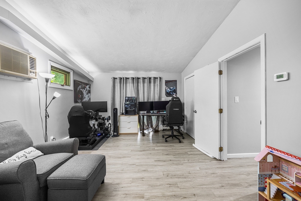 59 Eaton Rd Property Photo 15