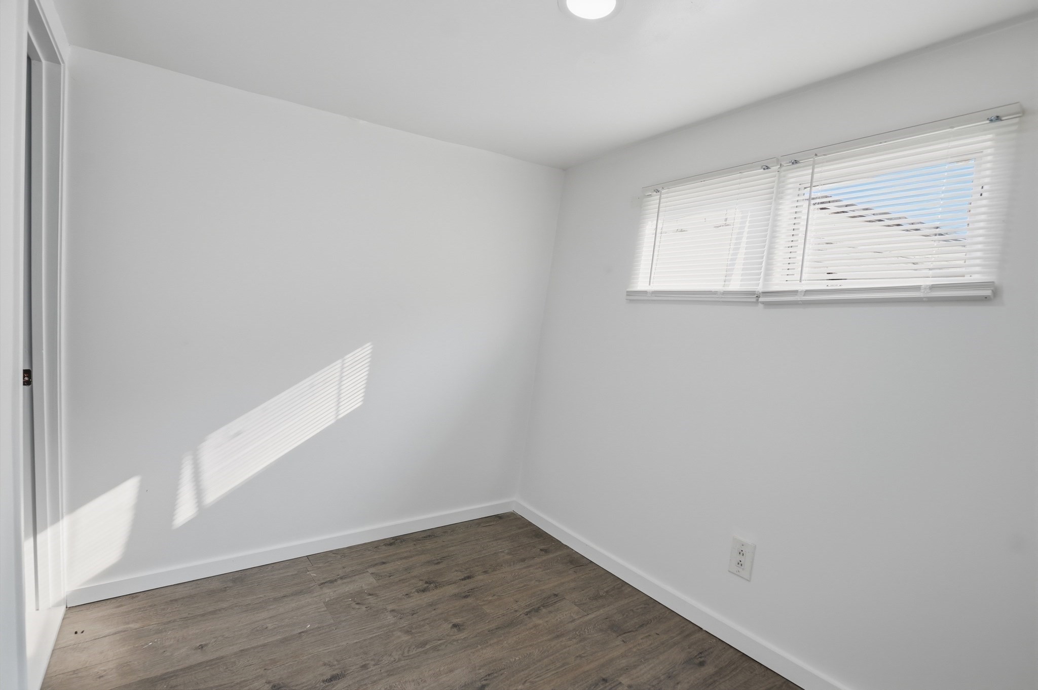 165 Turnpike Road # 28 Property Photo 10