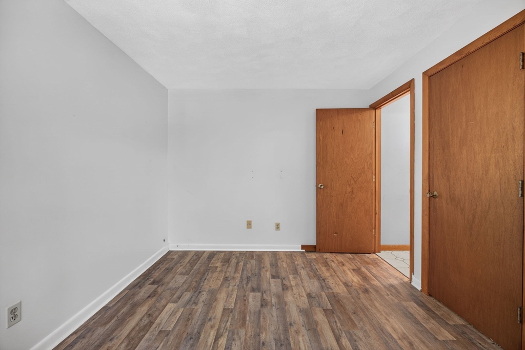39 Mountain Ave Property Photo 14