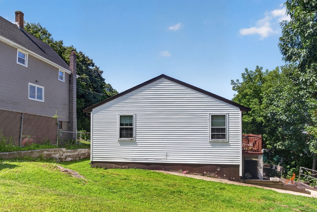 39 Mountain Ave Property Photo 33