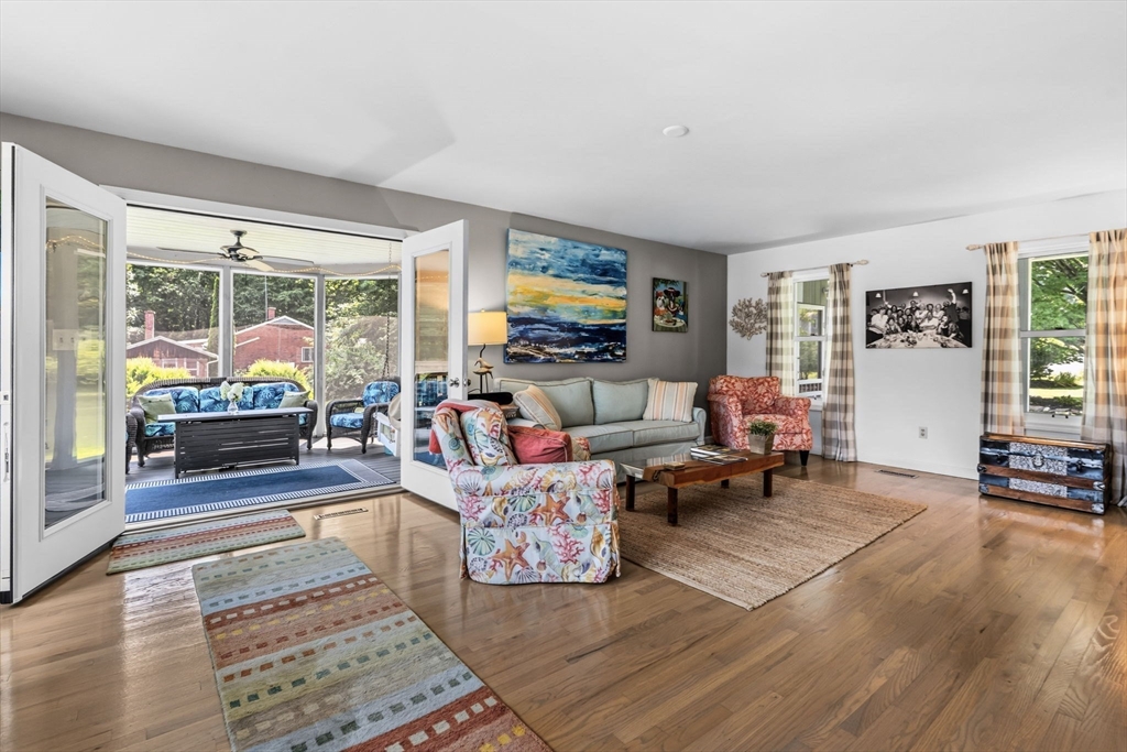 22 Miller Avenue Property Photo 11