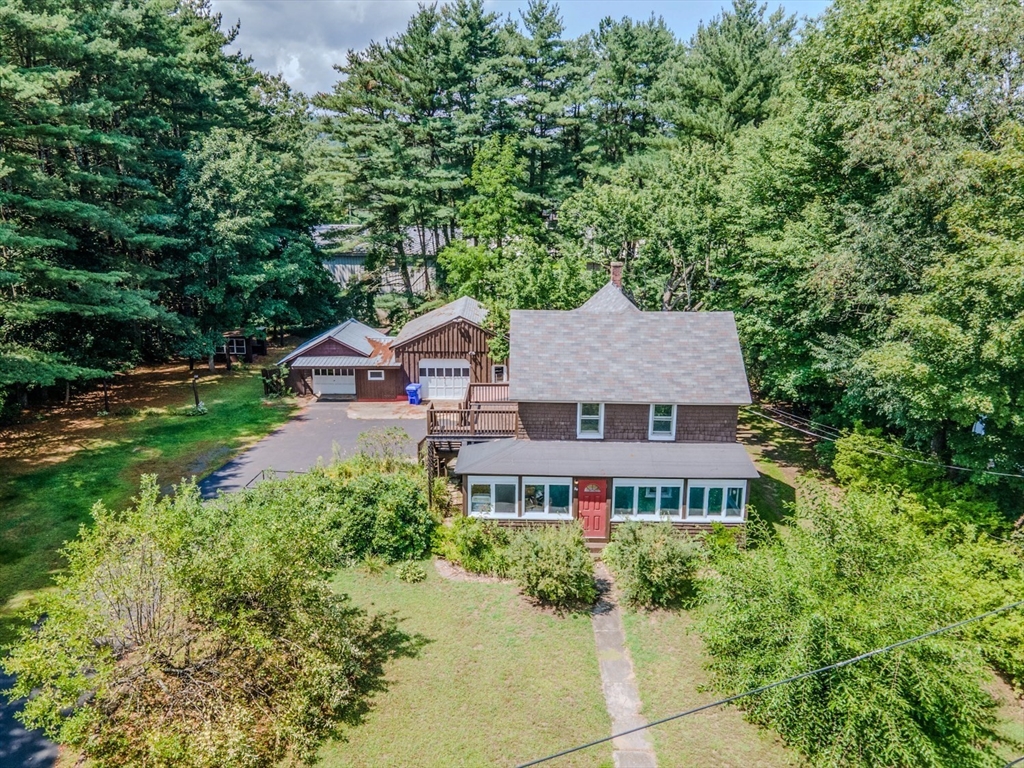 54 Fairview Street E