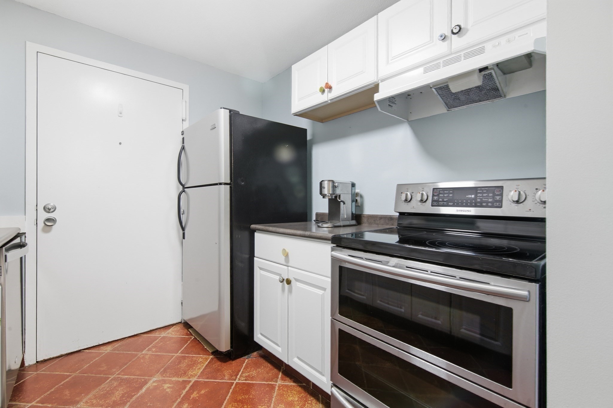 9 Village Hill Lane # 13 Property Photo 8