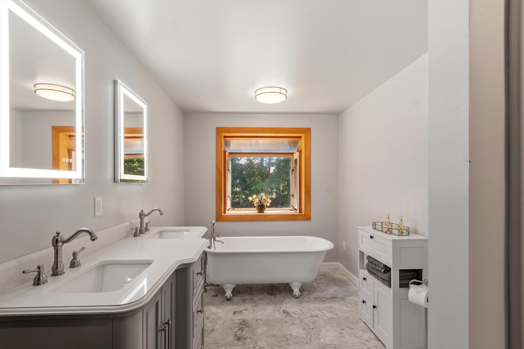 79 Bathrick Rd Property Photo 14