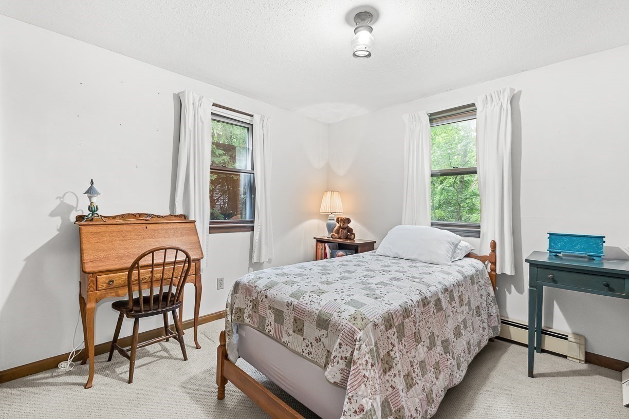 6 Woodbury Lane Property Photo 12