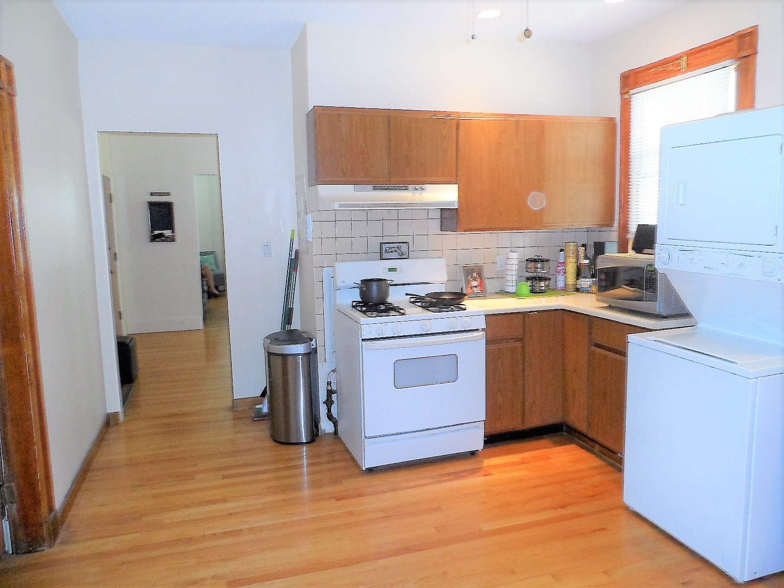 311-313 Cardinal Medeiros Ave Property Photo 10