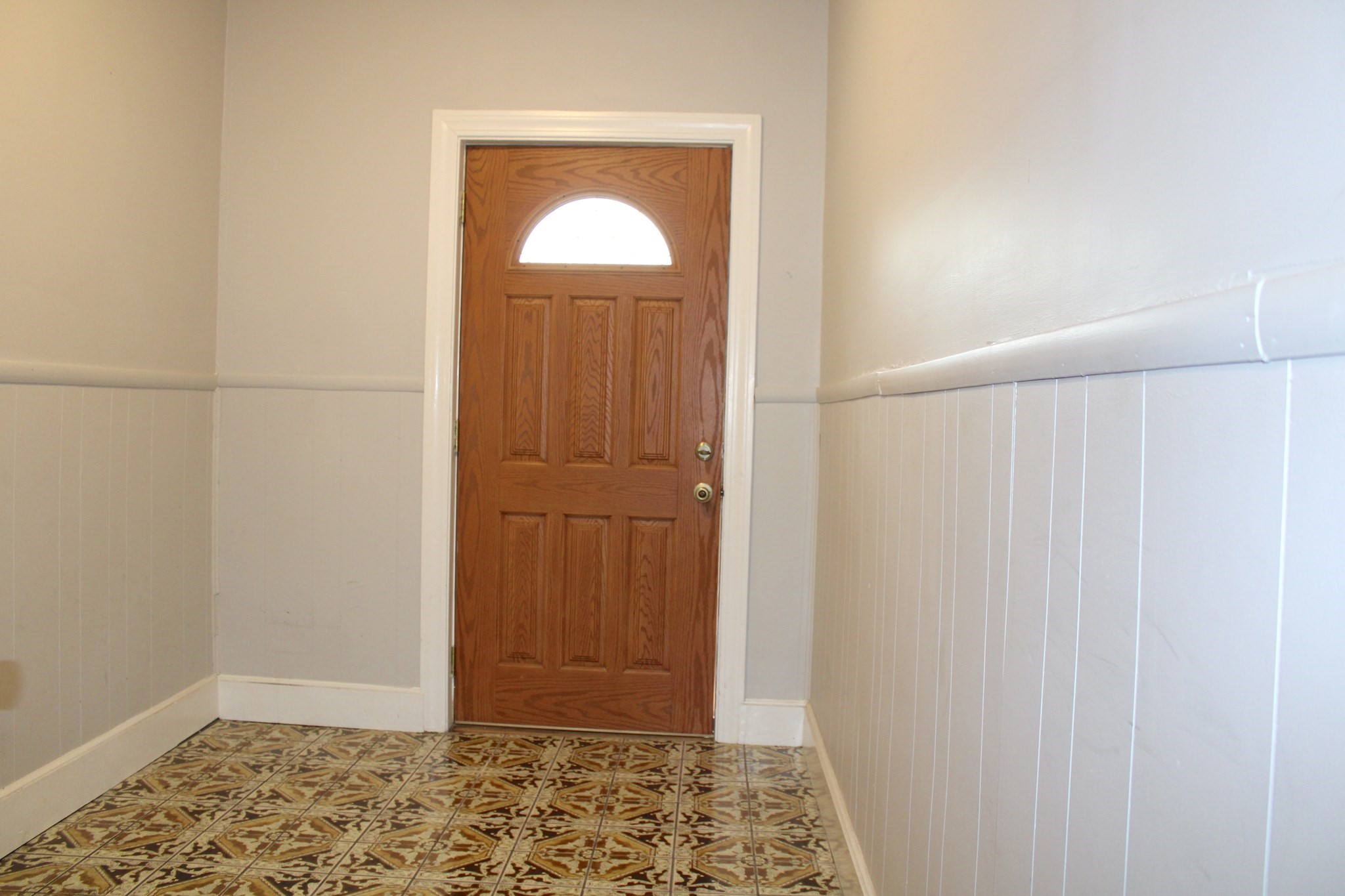 311-313 Cardinal Medeiros Ave Property Photo 35