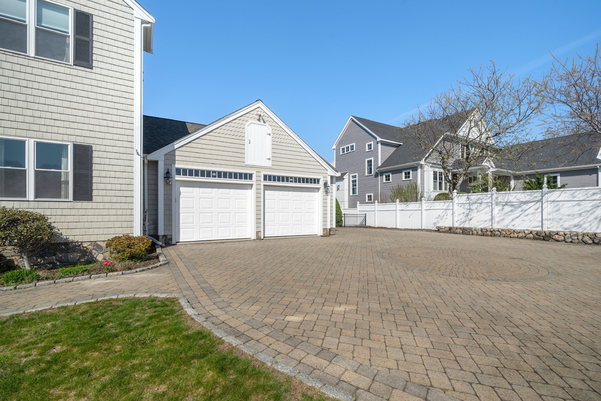11 Kevin Avenue Property Photo 3