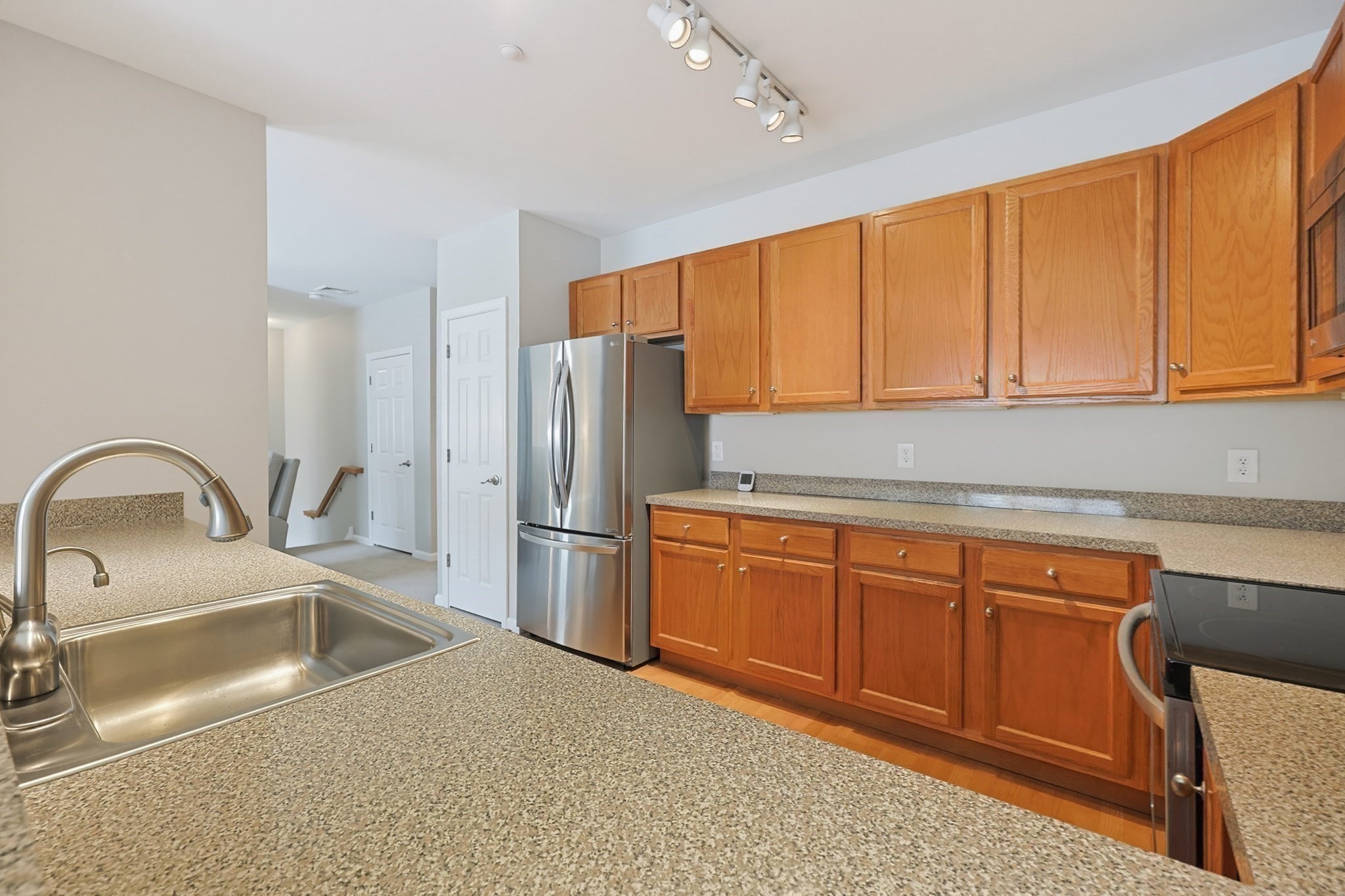 631 East Street # C202 Property Photo 9
