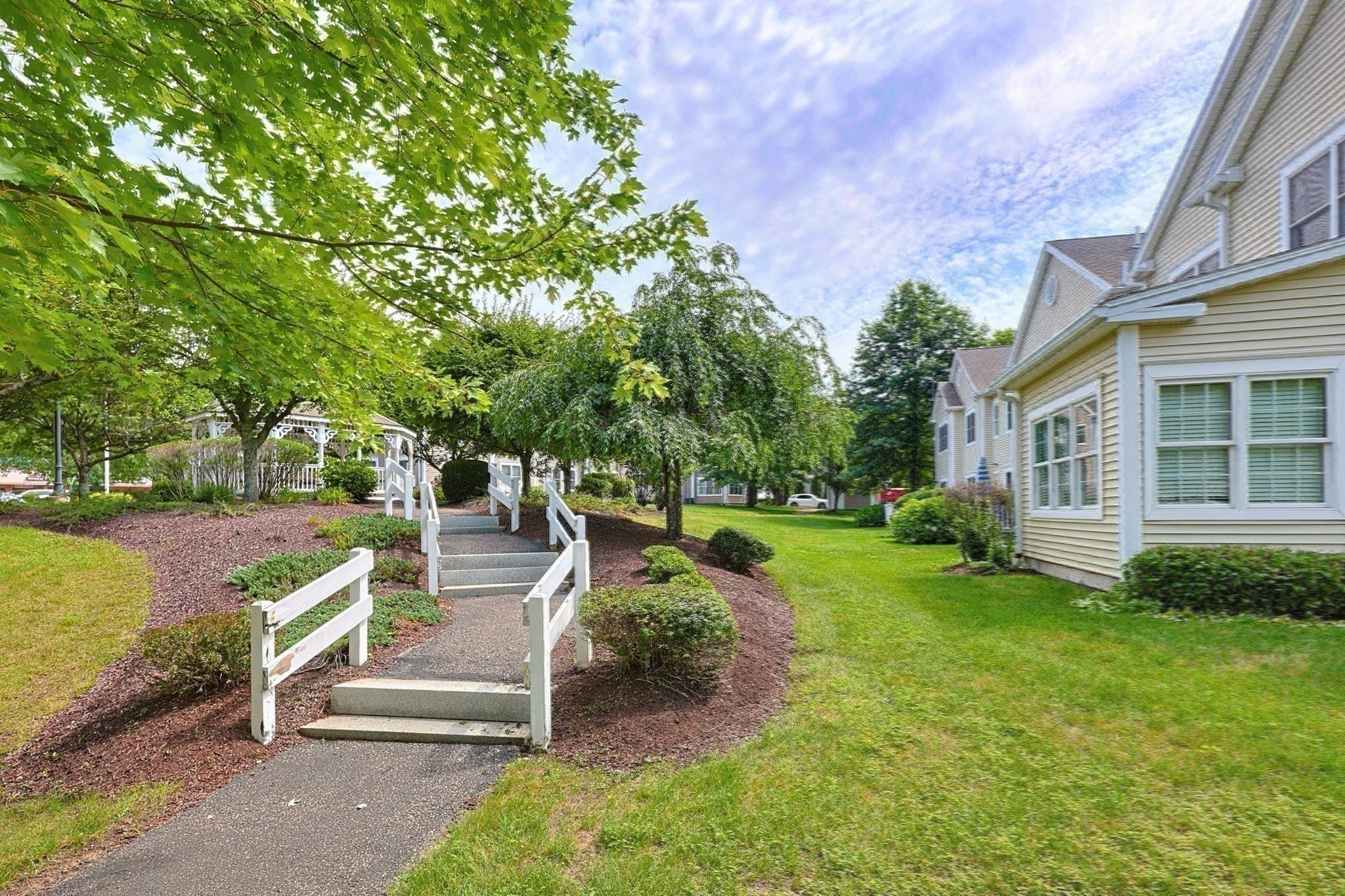 631 East Street # C202 Property Photo 33