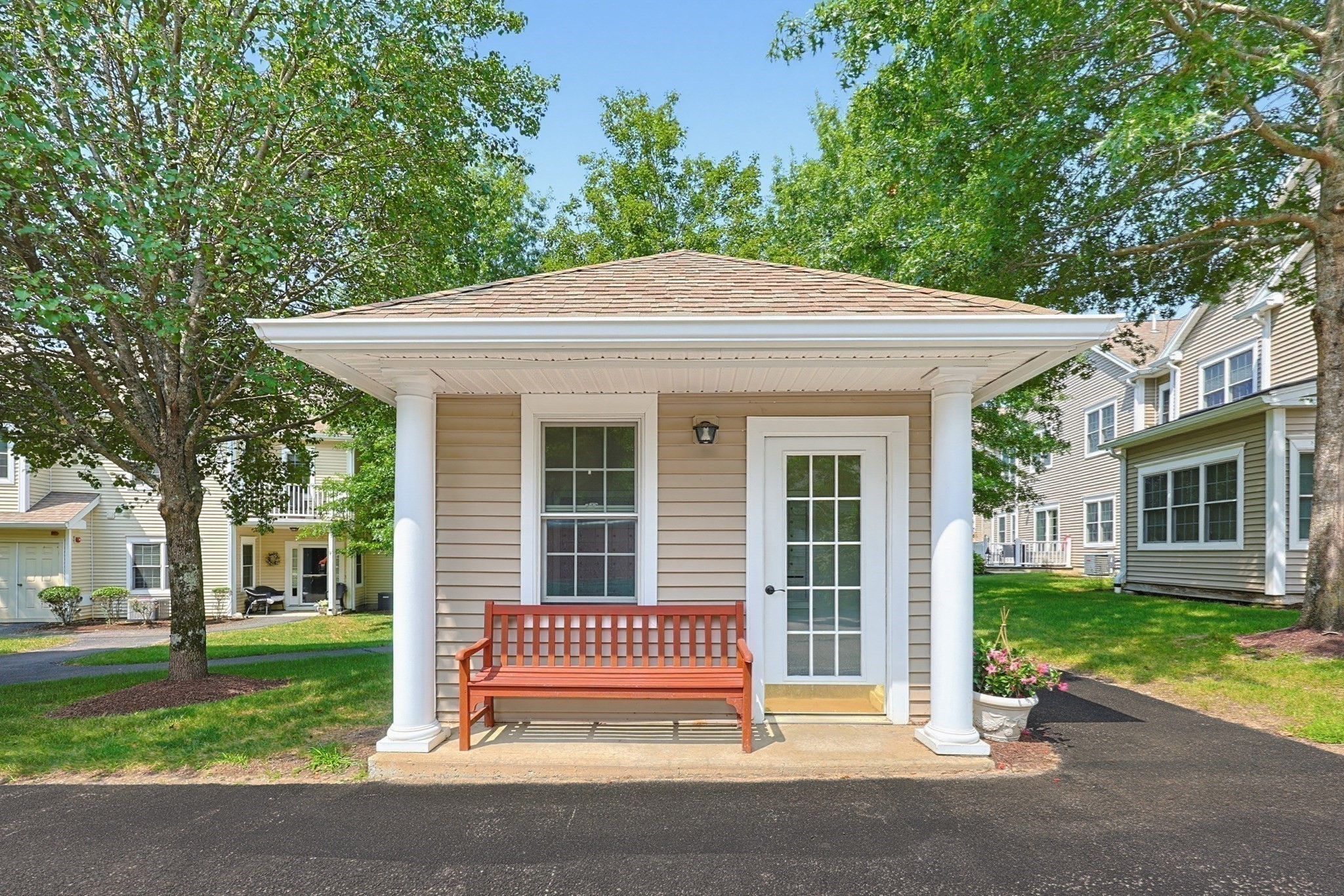 631 East Street # C202 Property Photo 34