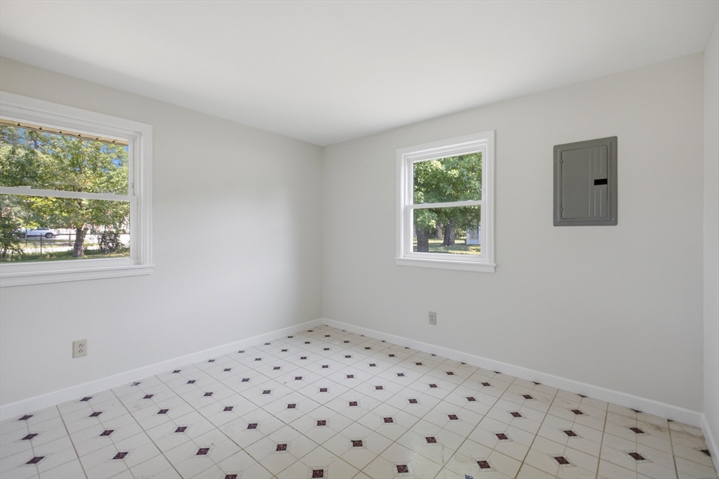 154 Maple Street Property Photo 13