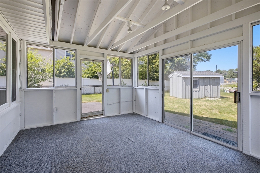 154 Maple Street Property Photo 17