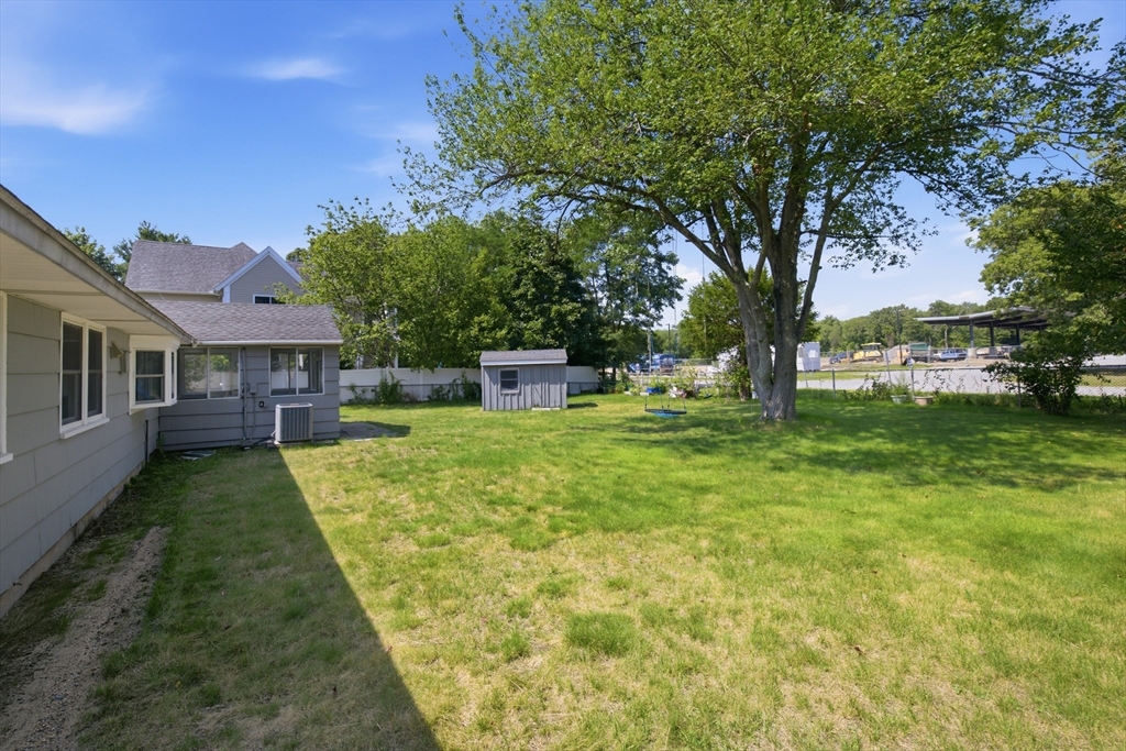 154 Maple Street Property Photo 21