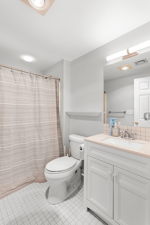 501 Lexington Street # 77 Property Photo 15