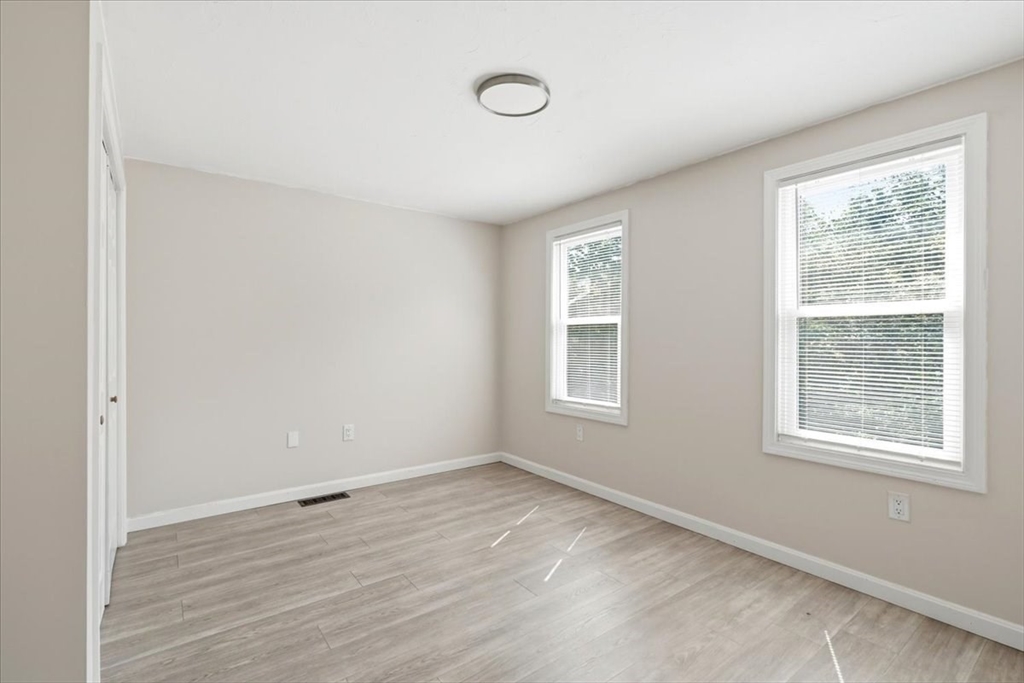 55 Vfw Drive Property Photo 11