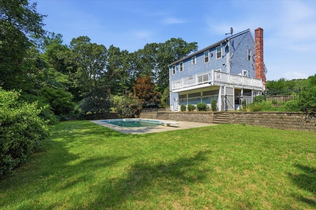 55 Vfw Drive Property Photo 18